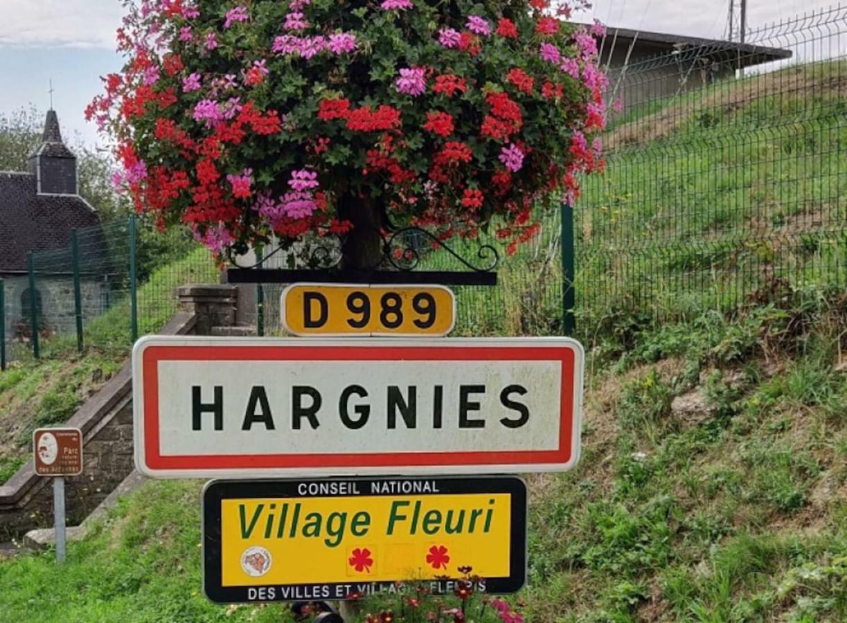 La Chouette Au Bouleau Villa Hargnies Екстериор снимка